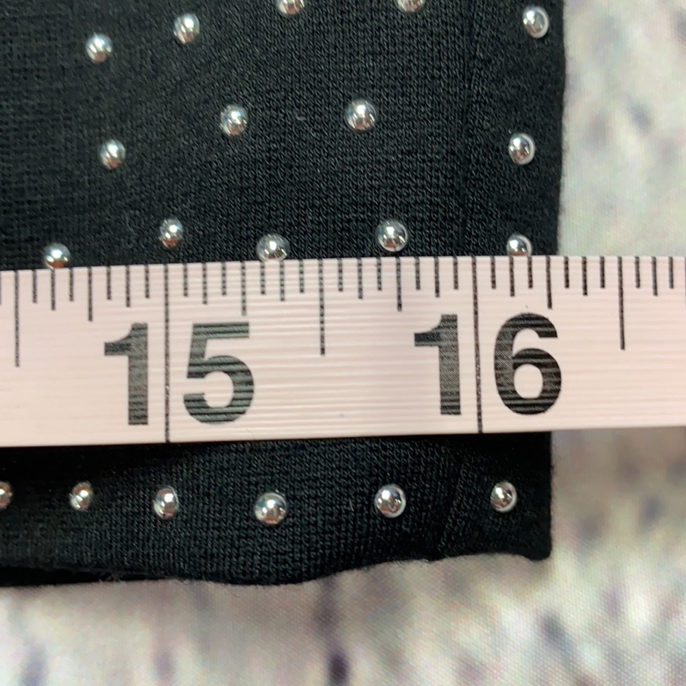 WHITE HOUSE|BLACK MARKET Black Skirt Size: 2 - Picture 9 of 17